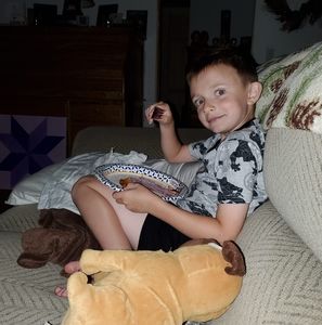 Meet your Posher, Joni